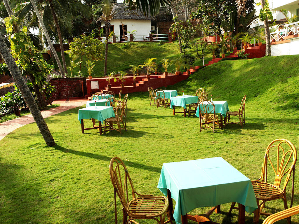 Soma Palmshore Kovalam Bagian luar foto