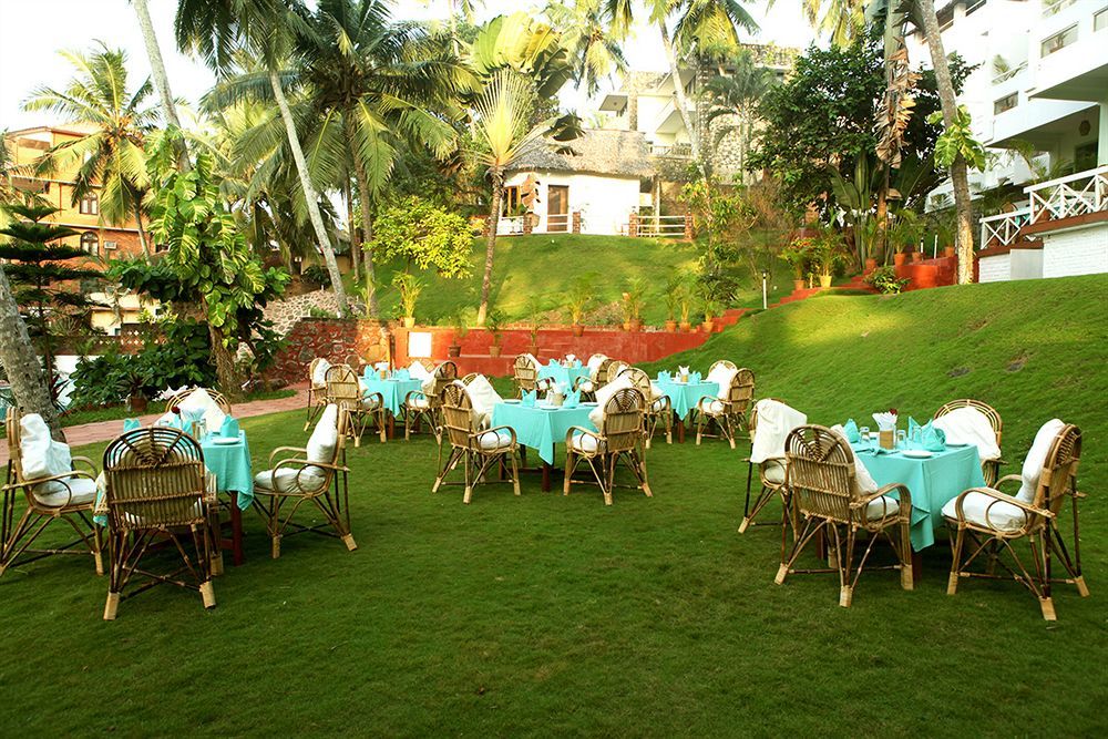 Soma Palmshore Kovalam Restoran foto