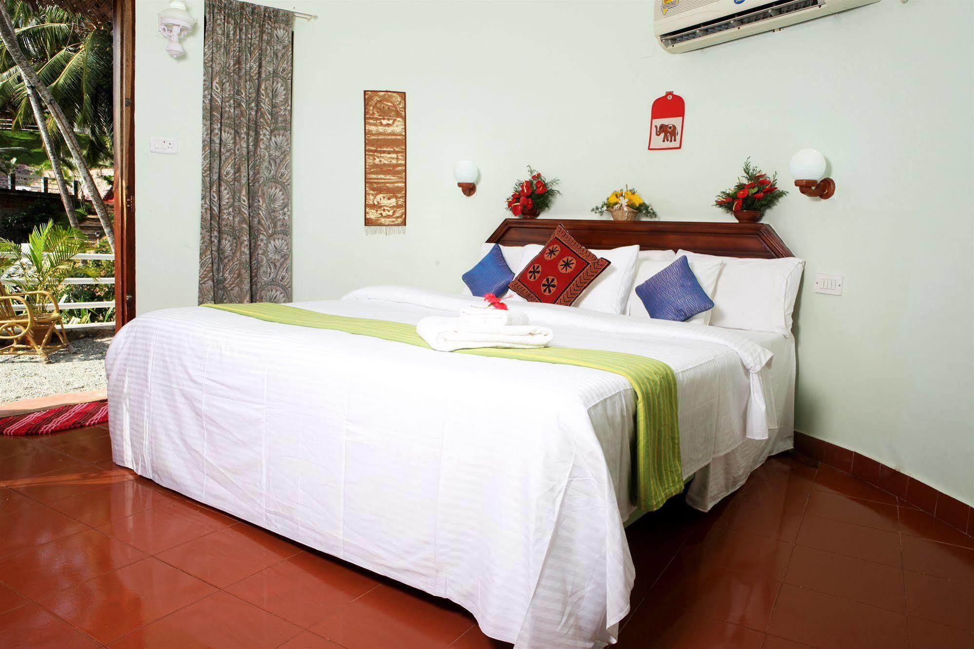 Soma Palmshore Kovalam Bagian luar foto